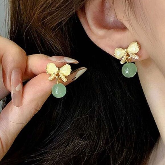 🔅🆕✨ Elegant Minimalist Bowknot Silver Plated Needle Pearl Jade Green Earrings✨ - Picture 9 of 11